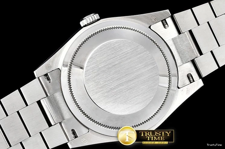 1002 RDD0215C – DayDate 36mm Affordable 686